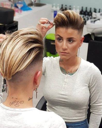 lesbian with short hair|The Lesbian Haircut Guide